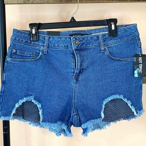 Hot Topic Blackheart Indigo Fishnet Shorts